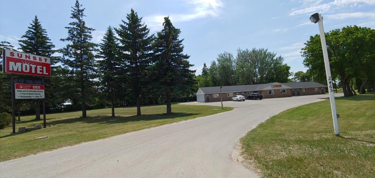 Sunset Motel Portage la Prairie Extérieur photo
